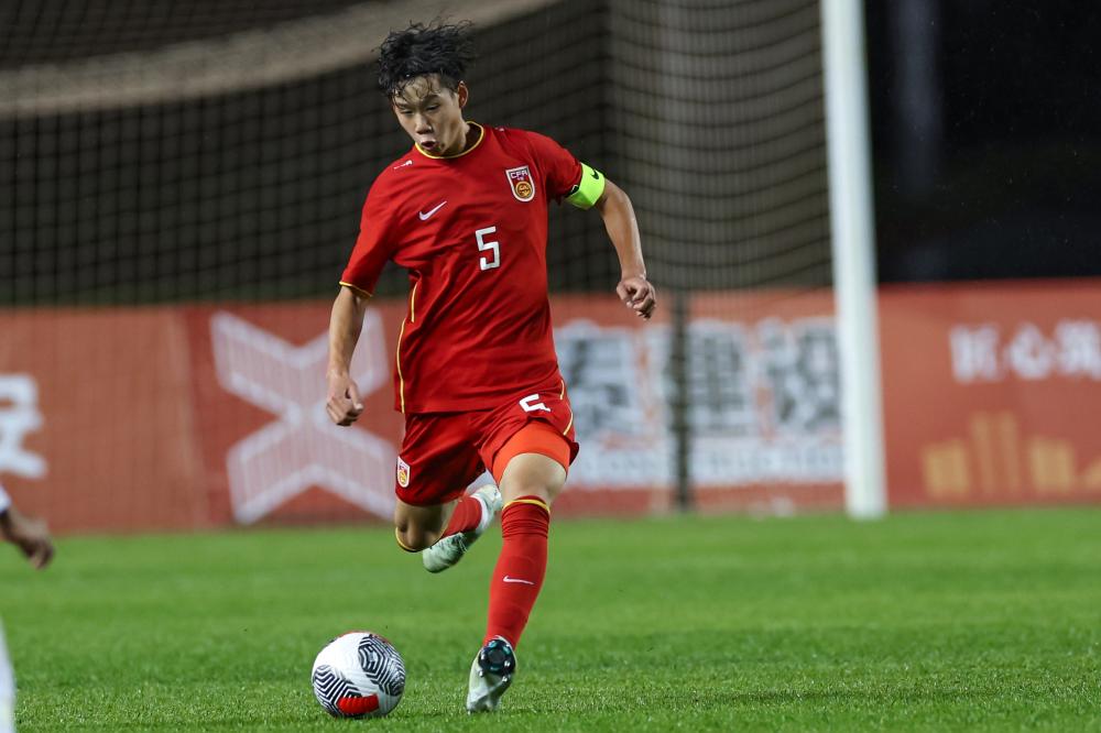 决战星期四：懂球帝连追三球3-3战平北京物资学院物流学院