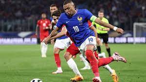 莱斯科特：孔帕尼做啥都会成功，哪怕是刚果总统或比利时首相